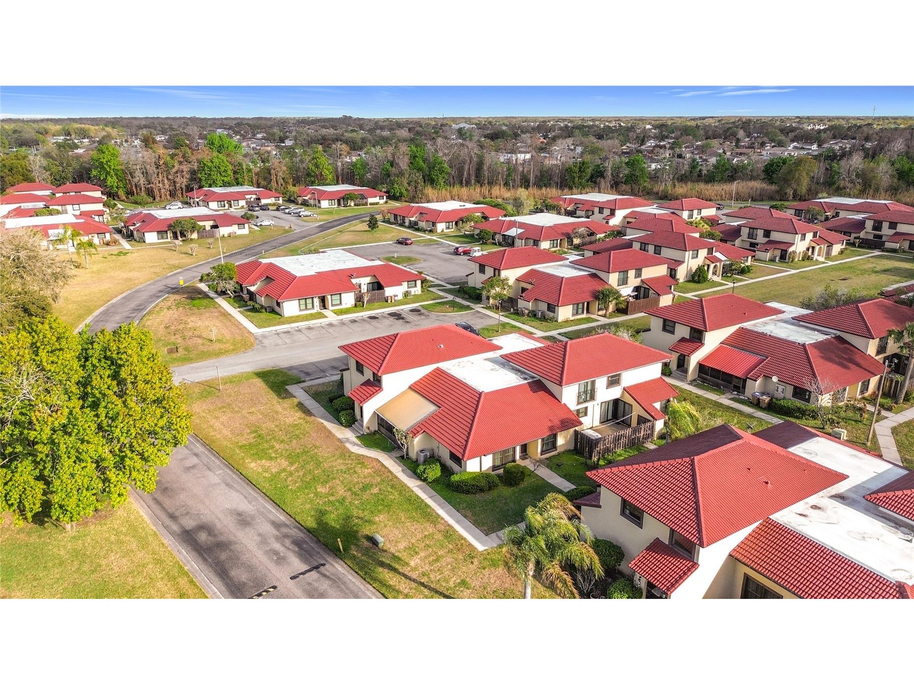 571 Hunter Circle Kissimmee FL 34758 O6388517 image2