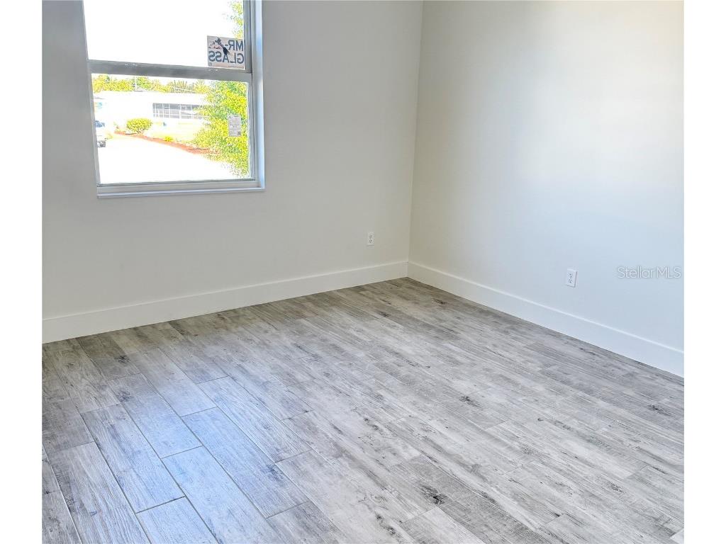 571 Mimosa Avenue NW Port Charlotte FL 33952 A4672465 image6