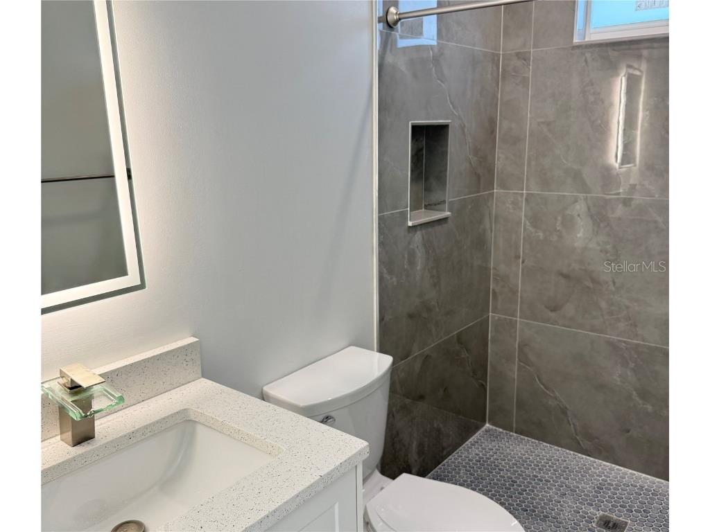 571 Mimosa Avenue NW Port Charlotte FL 33952 A4672465 image8