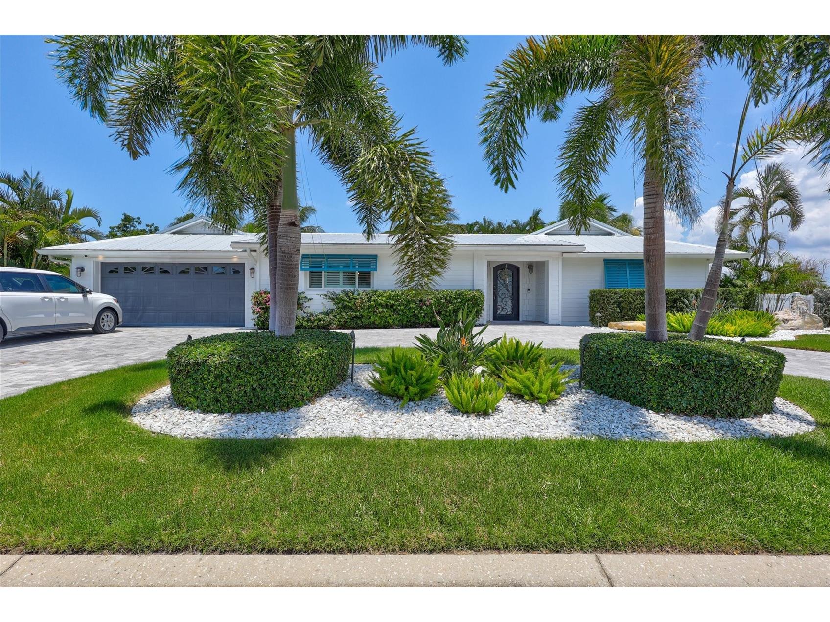 571 Ranger Lane Longboat Key FL 34228 - SARASOTA BAY A4699377 image2