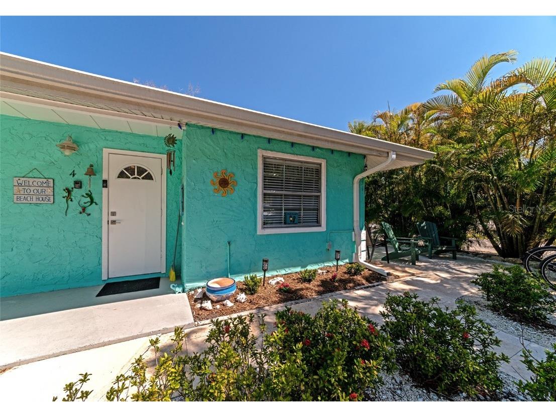 571 Saint Judes Drive #4 Longboat Key FL 34228 A4600503 image1