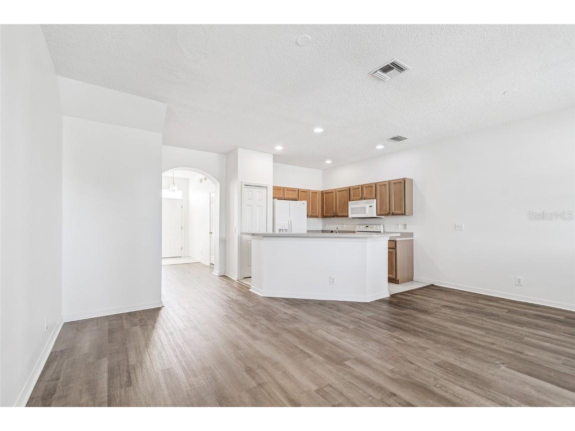 571 Shoreham Court NE Saint Petersburg FL 33716 TB8445984 image21