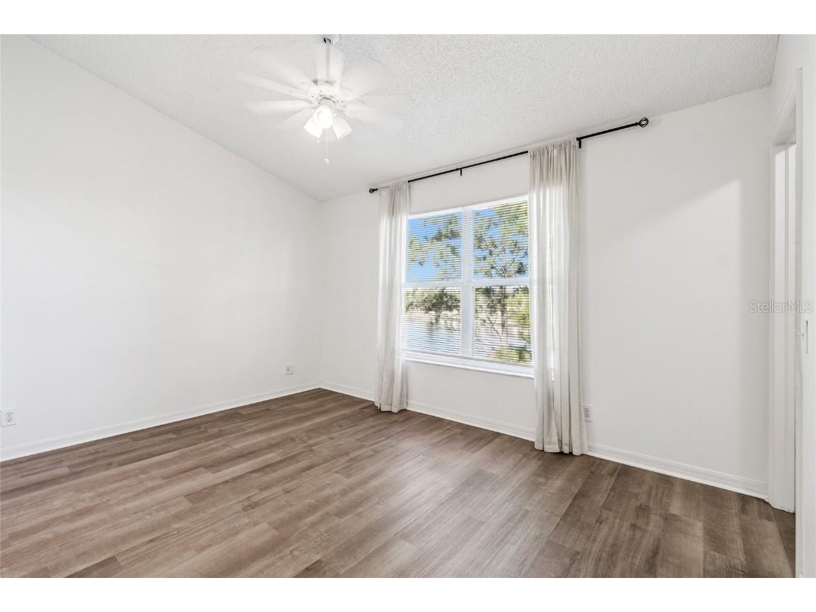 571 Shoreham Court NE Saint Petersburg FL 33716 TB8445984 image39