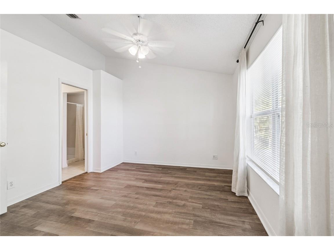 571 Shoreham Court NE Saint Petersburg FL 33716 TB8445984 image40