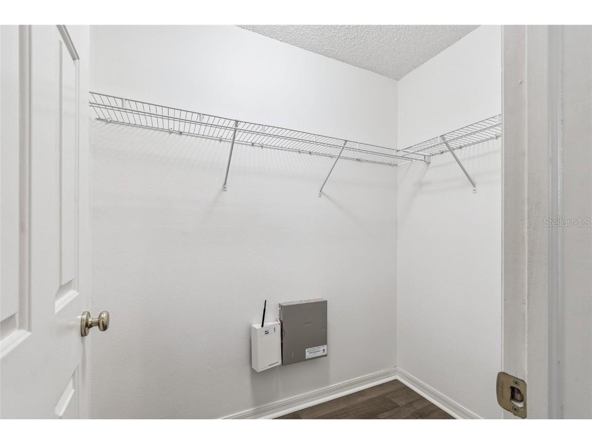 571 Shoreham Court NE Saint Petersburg FL 33716 TB8445984 image43