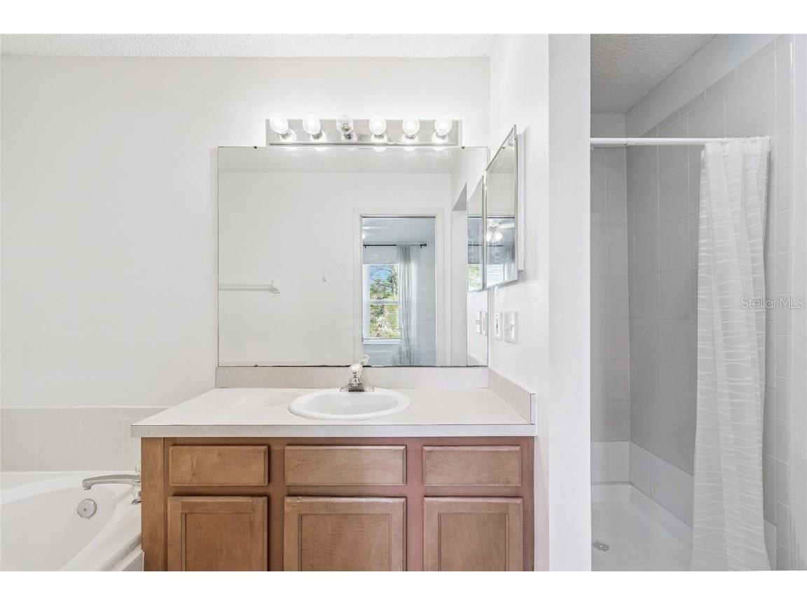 571 Shoreham Court NE Saint Petersburg FL 33716 TB8445984 image44