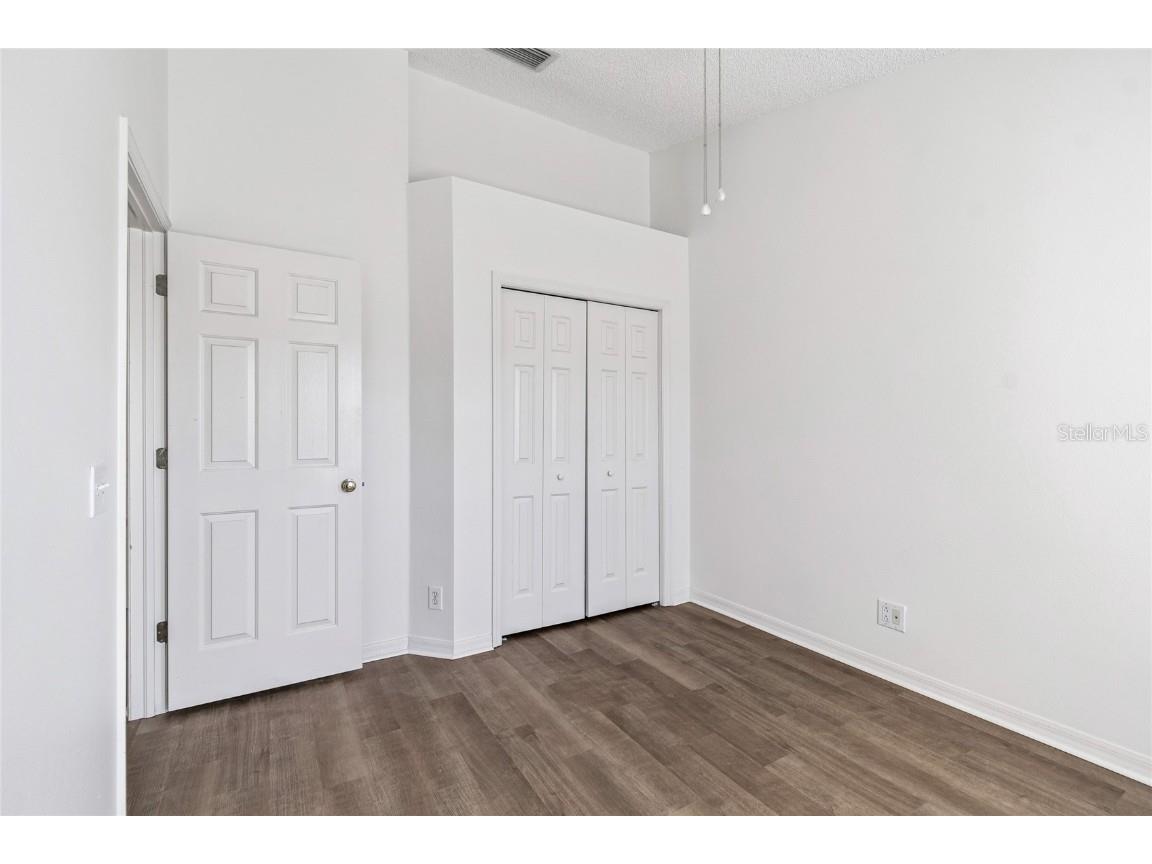 571 Shoreham Court NE Saint Petersburg FL 33716 TB8445984 image51