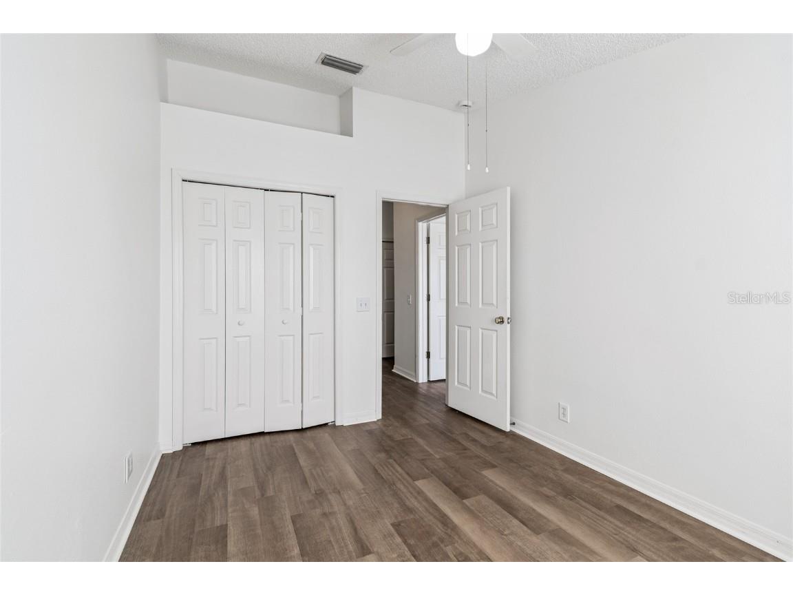 571 Shoreham Court NE Saint Petersburg FL 33716 TB8445984 image56