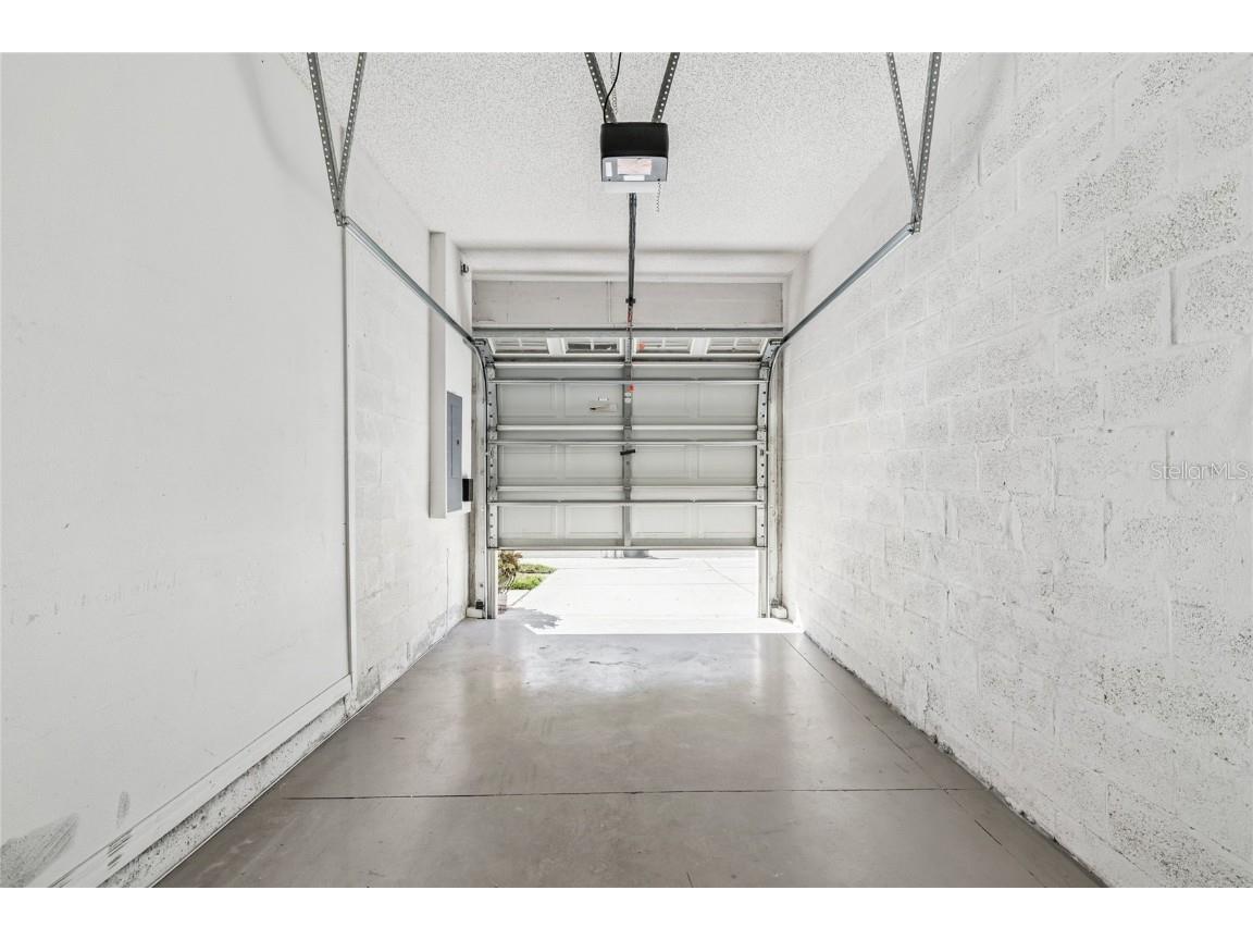 571 Shoreham Court NE Saint Petersburg FL 33716 TB8445984 image59