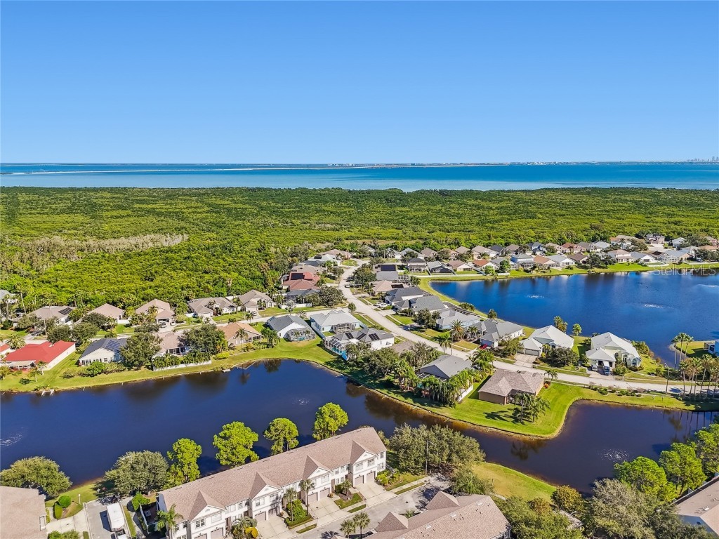 571 Shoreham Court NE Saint Petersburg FL 33716 TB8445984 image70