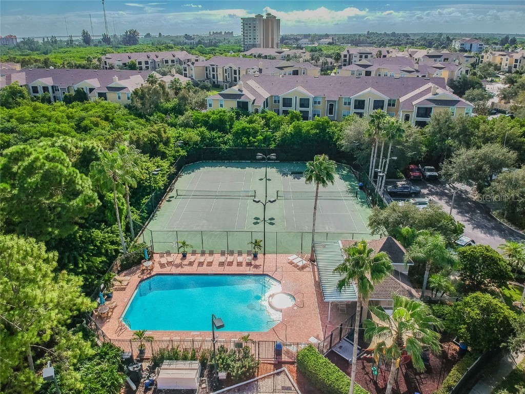 571 Shoreham Court NE Saint Petersburg FL 33716 TB8445984 image78