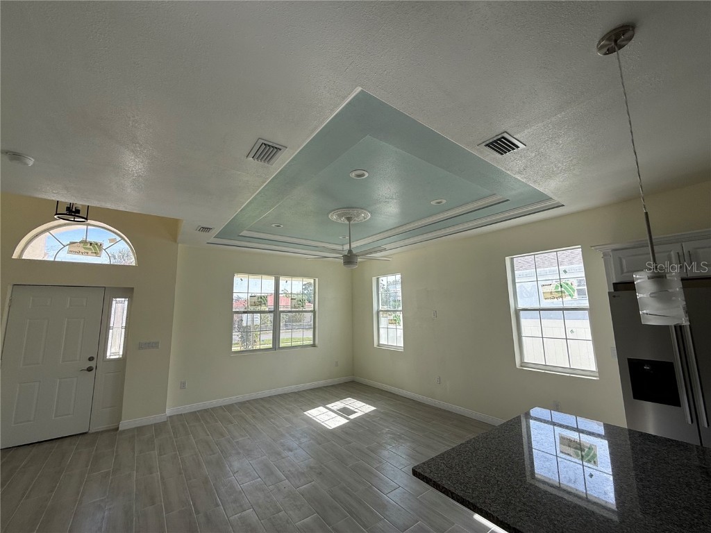 5710 42nd Street N Saint Petersburg FL 33714 TB8364945 image9