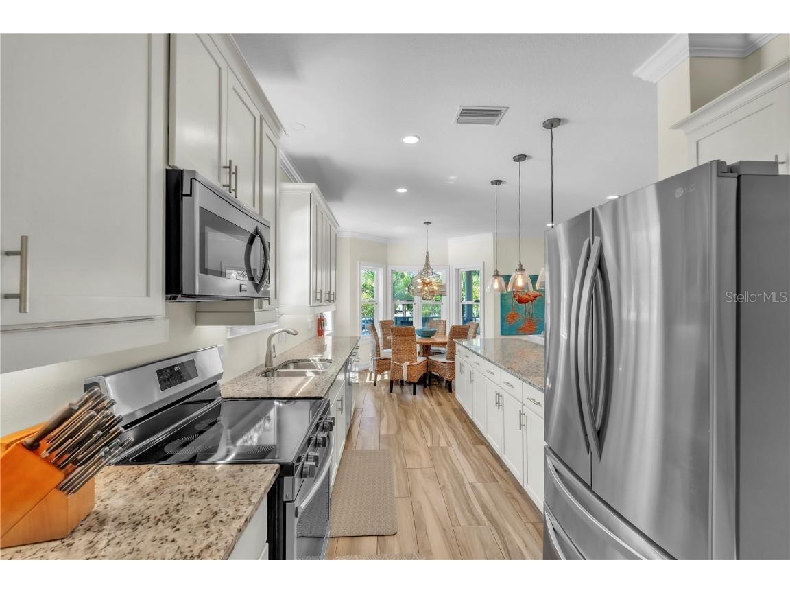 5710 Carissa Street Holmes Beach FL 34217 A4675415 image17