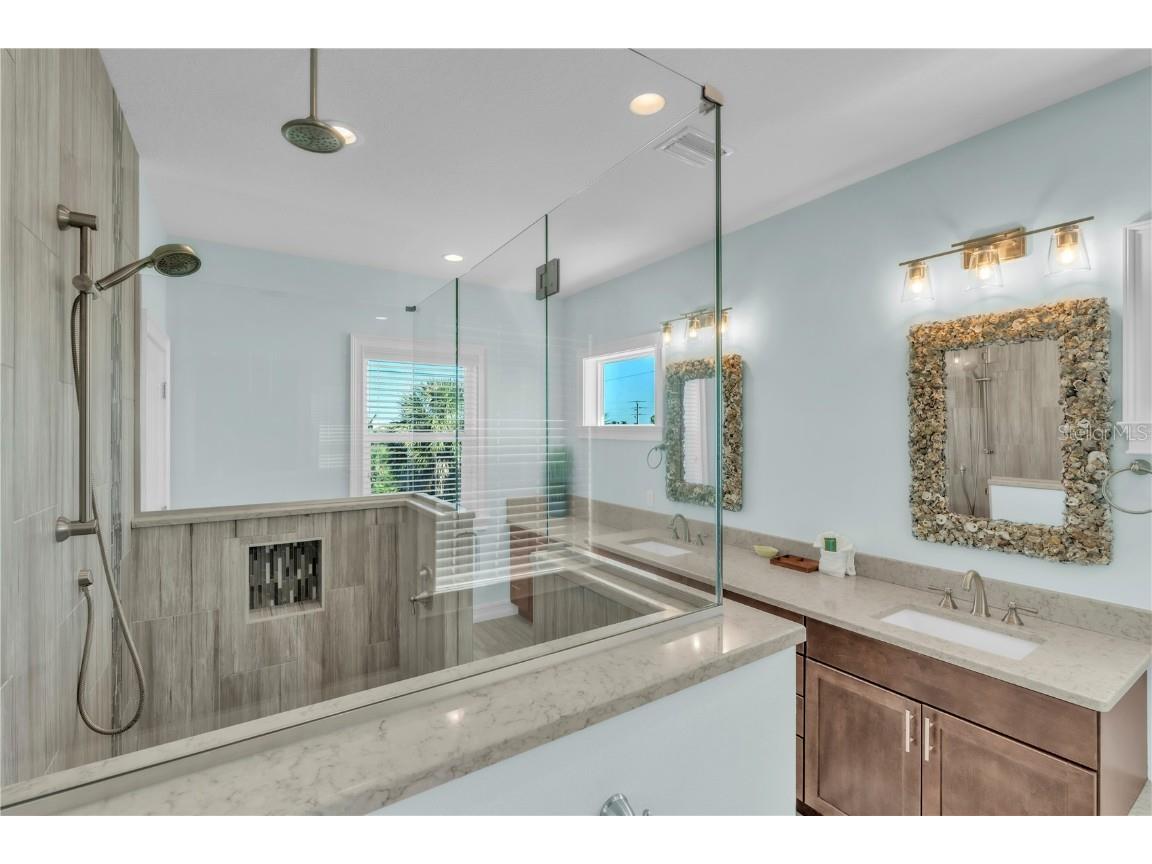 5710 Carissa Street Holmes Beach FL 34217 A4675415 image28