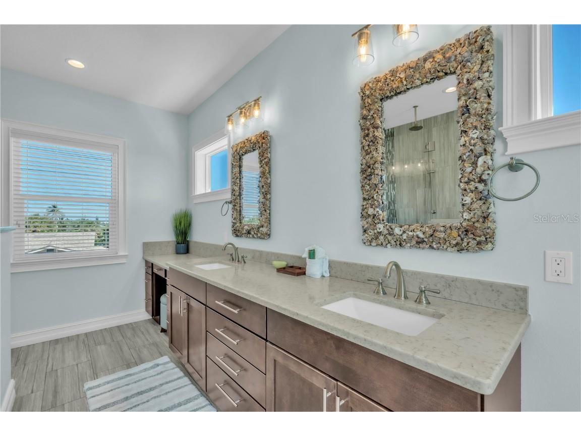 5710 Carissa Street Holmes Beach FL 34217 A4675415 image30