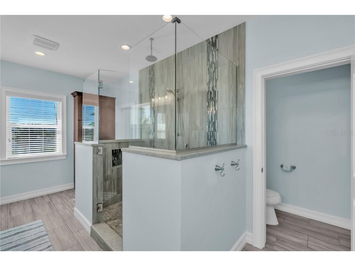 5710 Carissa Street Holmes Beach FL 34217 A4675415 image32