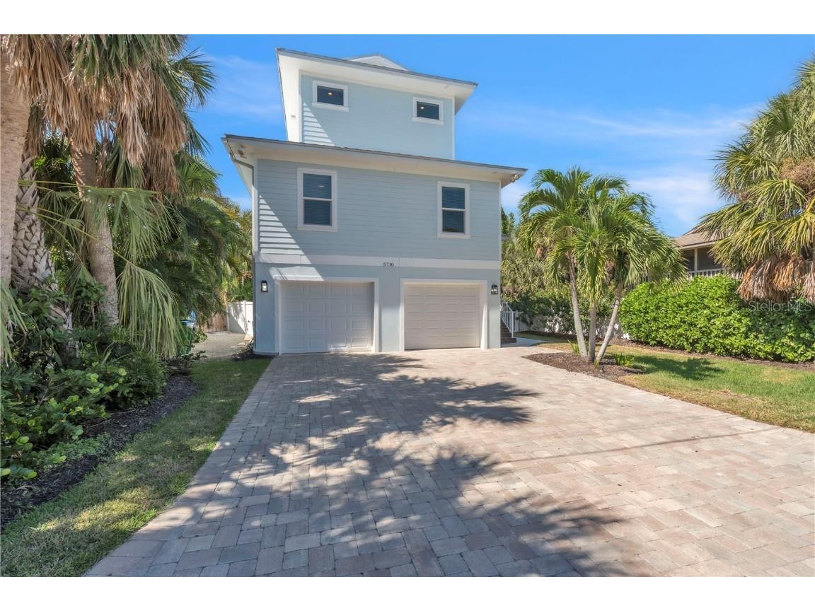 5710 Carissa Street Holmes Beach FL 34217 A4675415 image4