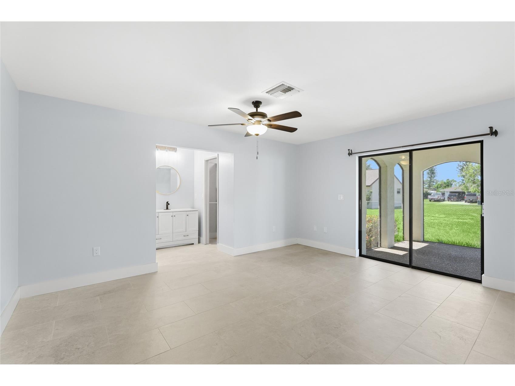 5710 Doral Court Sarasota FL 34238 A4694546 image23