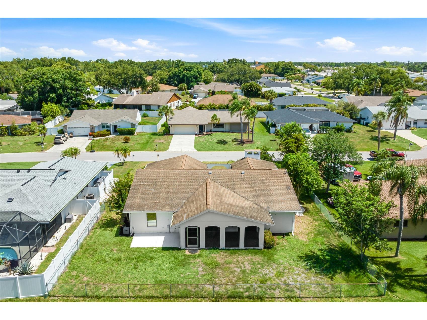 5710 Doral Court Sarasota FL 34238 A4694546 image39