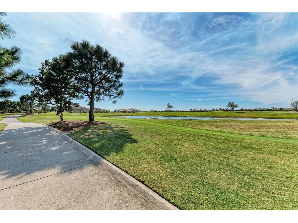 5710 Palmer Circle #104 Lakewood Ranch FL 34211 A4623915 image39