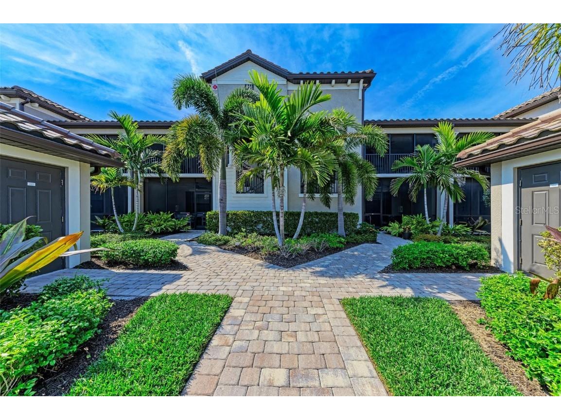 5710 Palmer Circle #104 Lakewood Ranch FL 34211 A4623915 image6