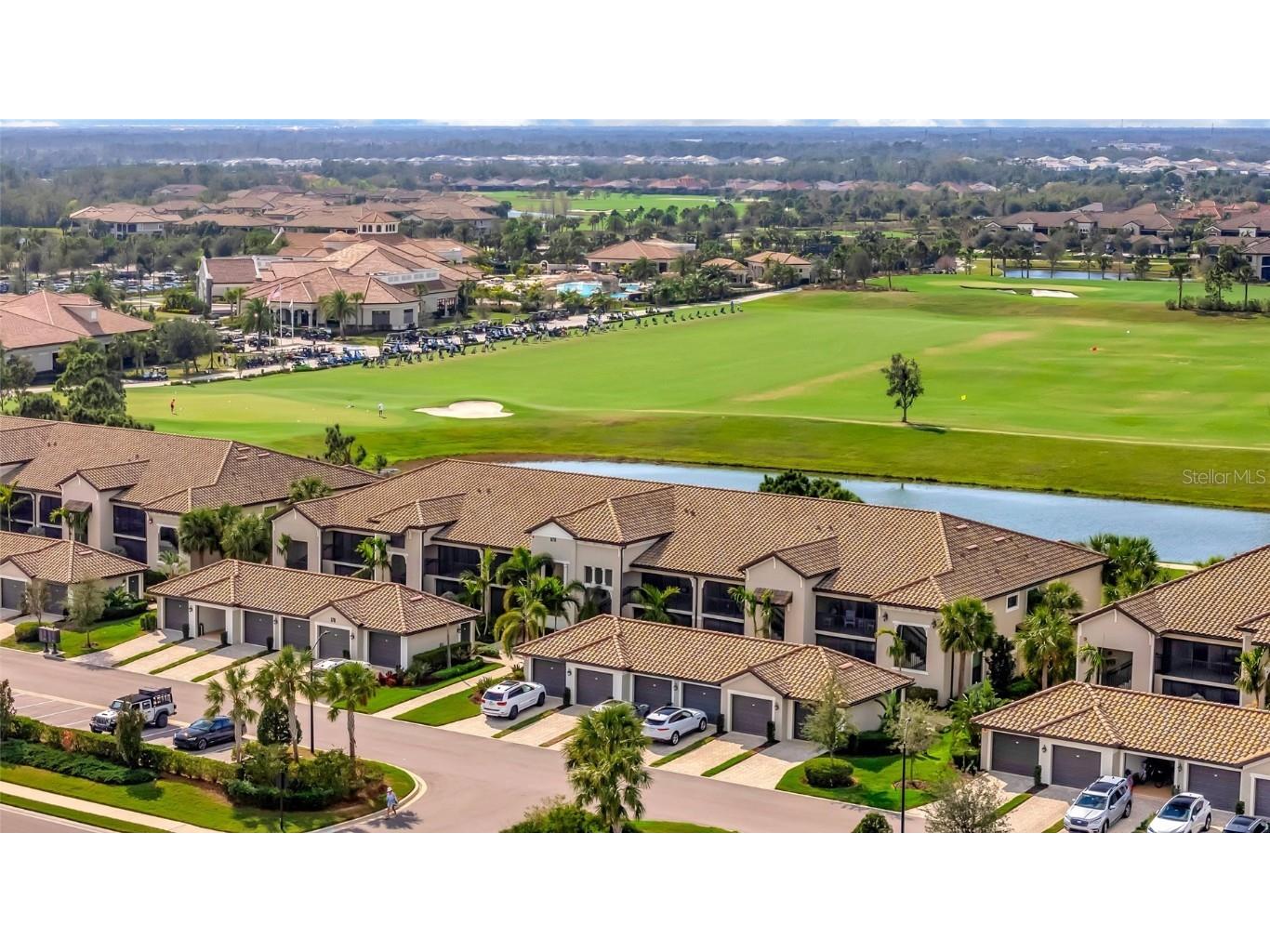 5710 Palmer Circle #105 Bradenton FL 34211 A4640575 image1