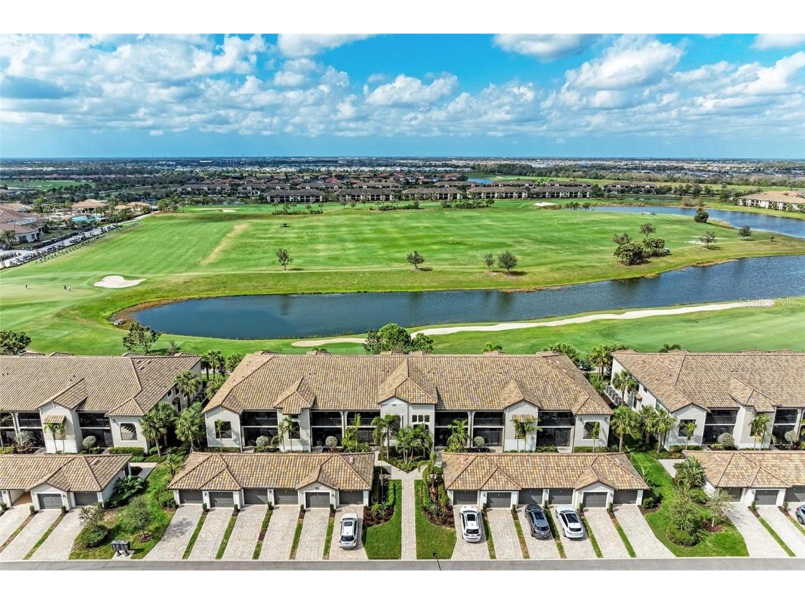 5710 Palmer Circle #204 Lakewood Ranch FL 34211 A4641081 image1
