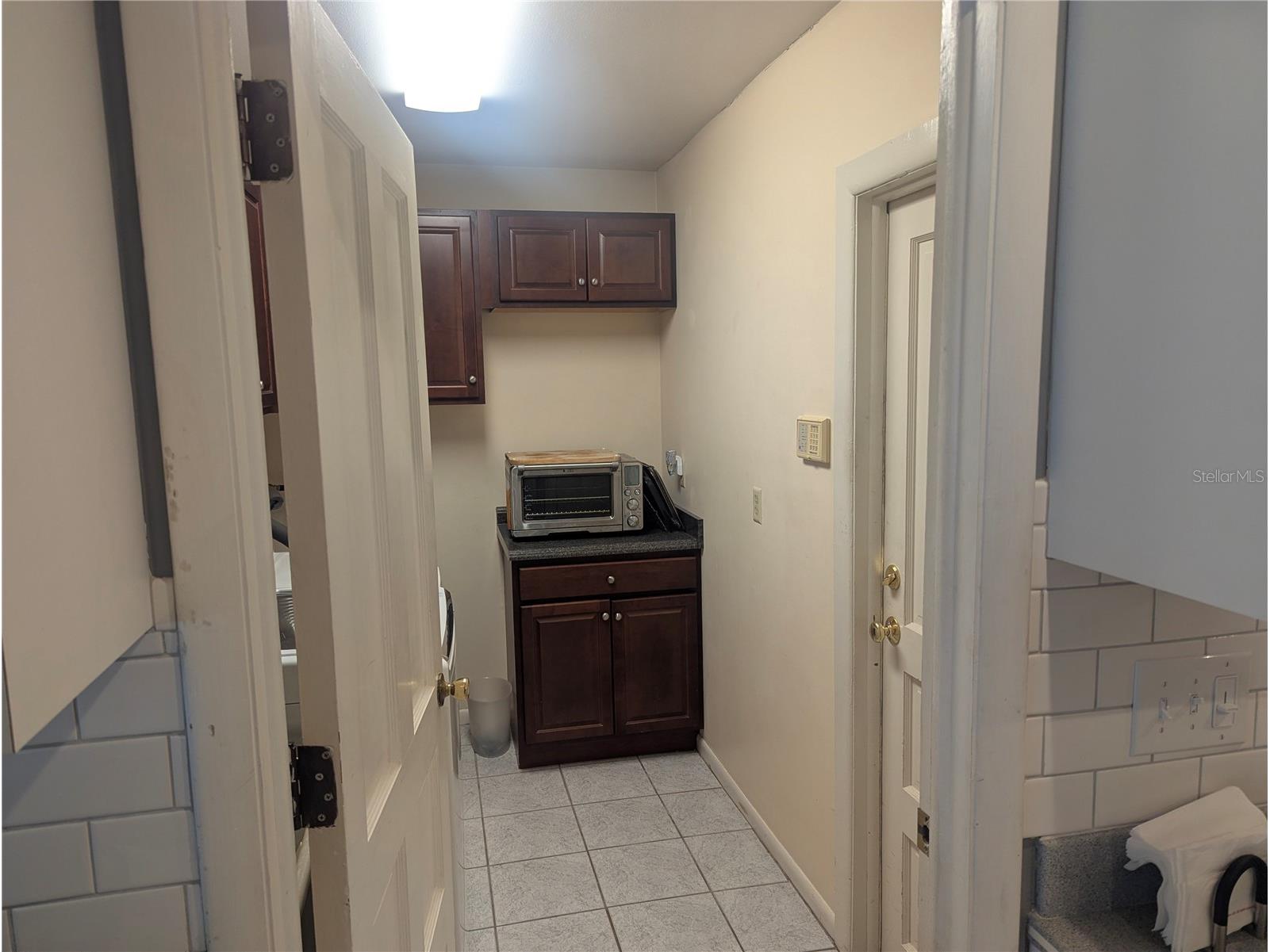 5710 S Bernie Street Tampa FL 33611 TB8403619 image42