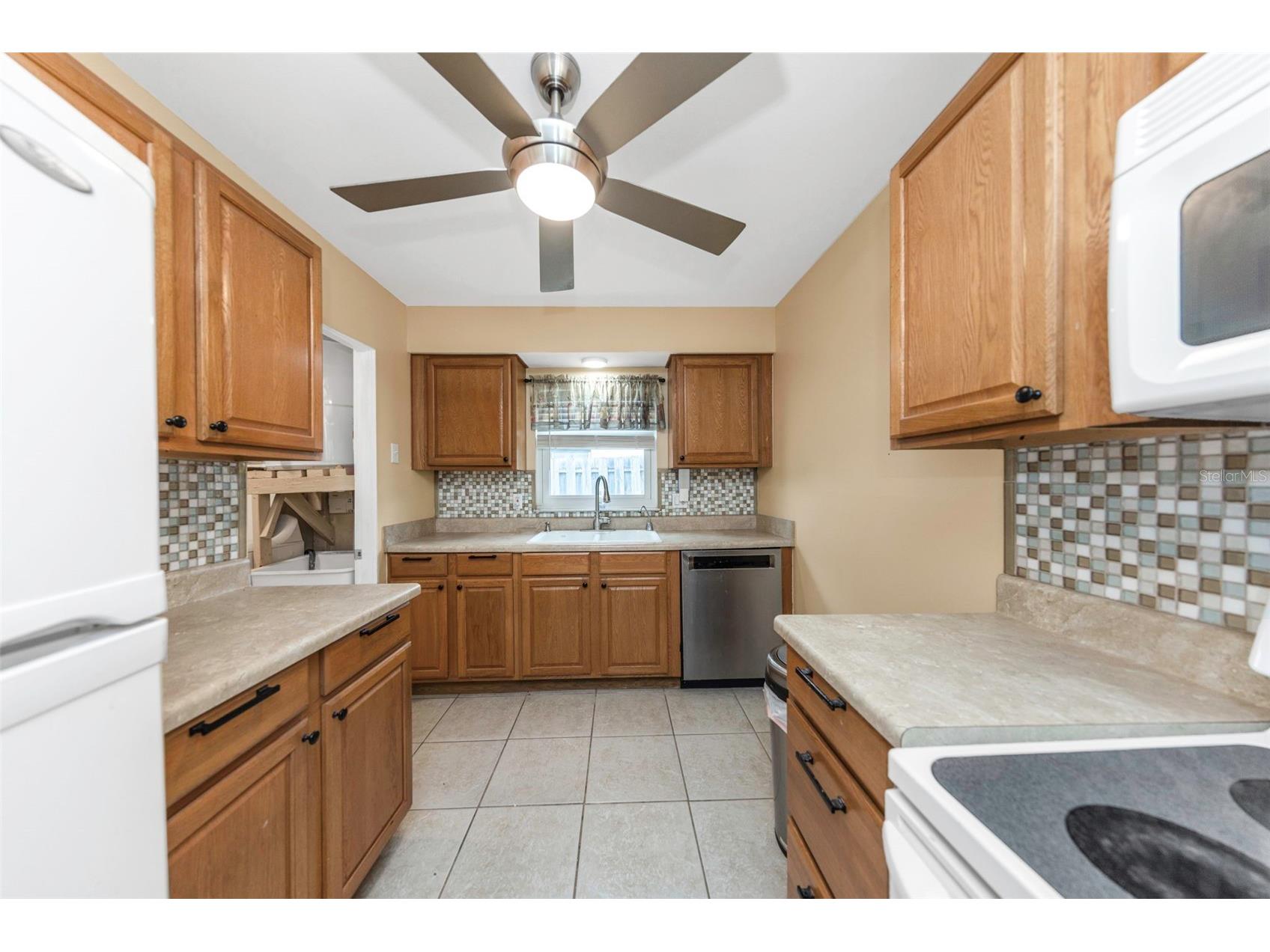 5711 92nd Avenue N Pinellas Park FL 33782 G5113818 image16