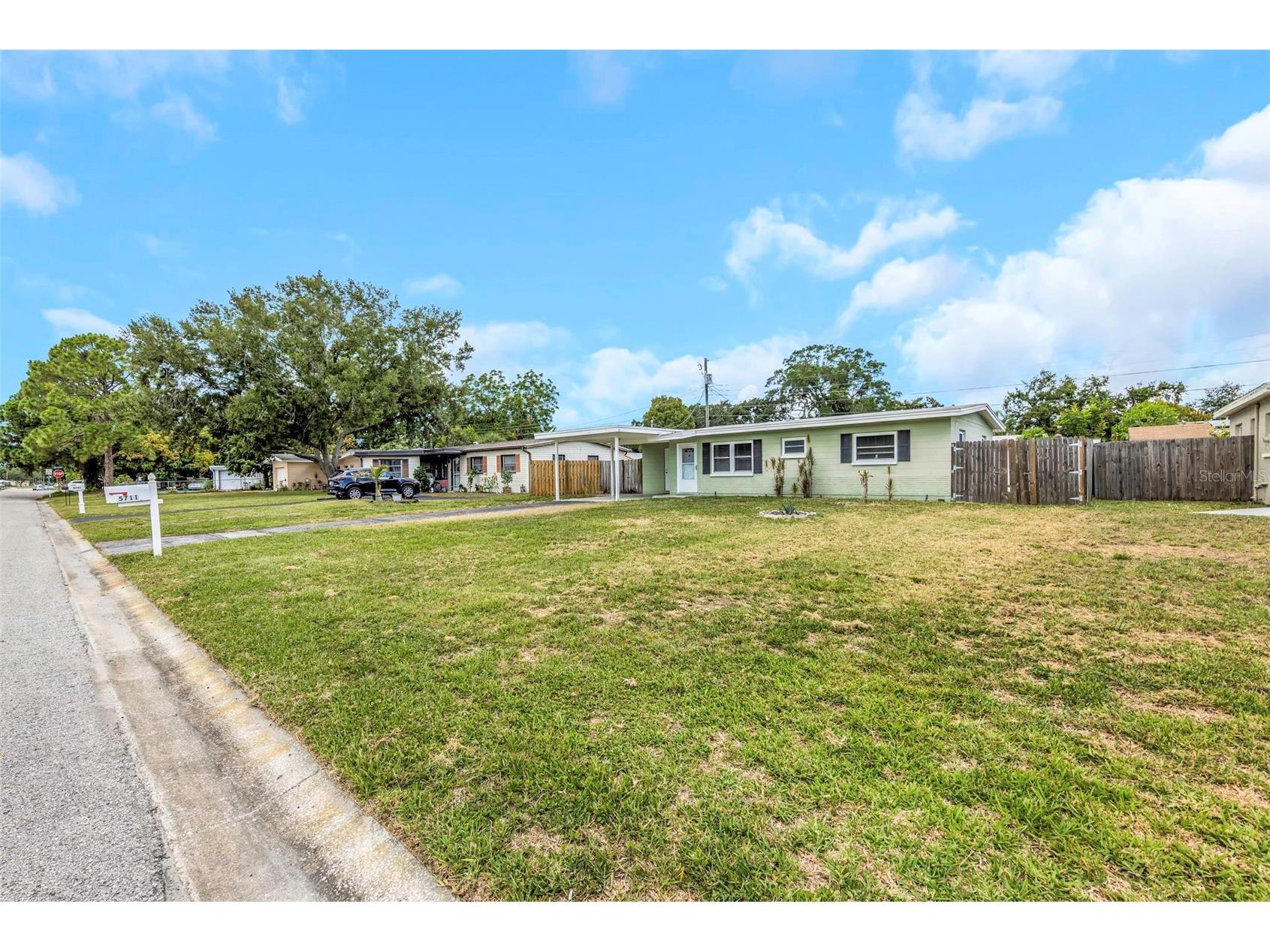 5711 92nd Avenue N Pinellas Park FL 33782 G5113818 image4
