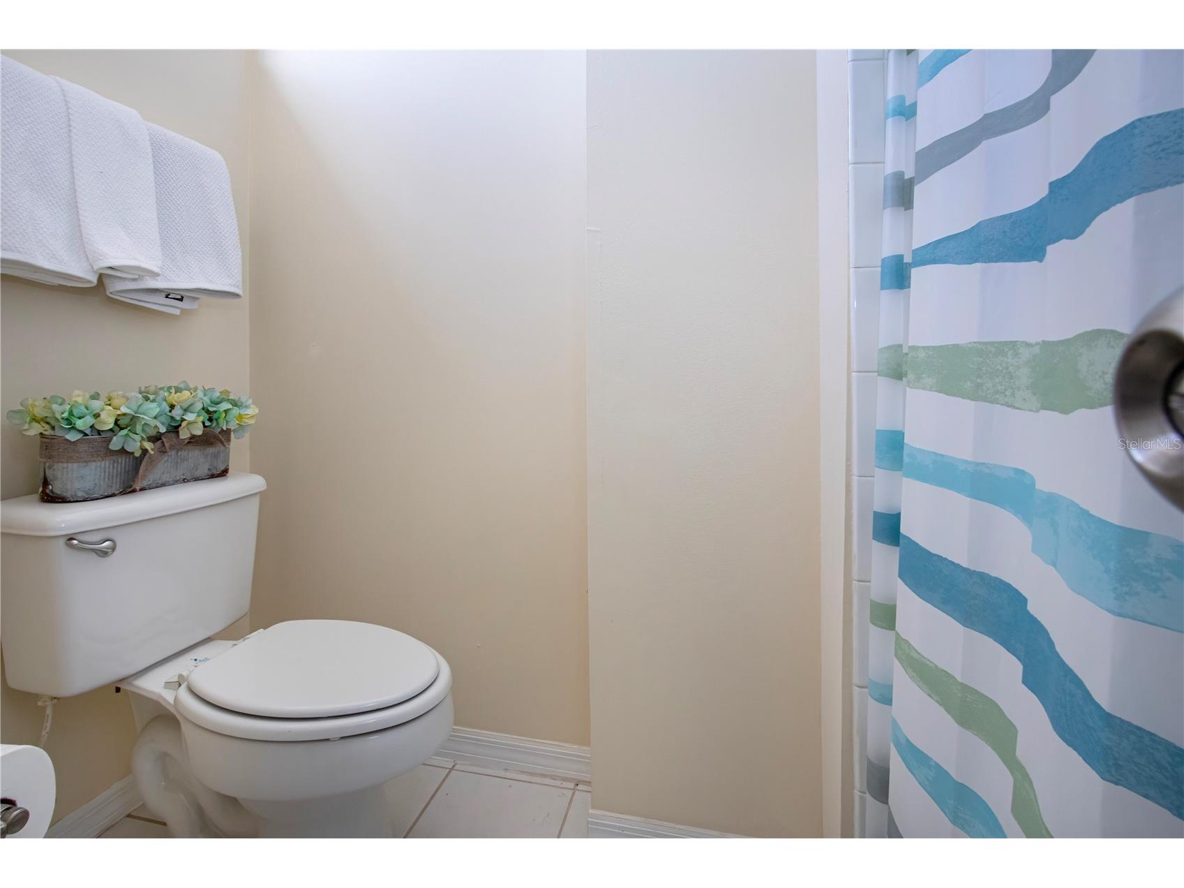 5711 Bentgrass Drive #19-202 Sarasota FL 34235 A4685182 image30