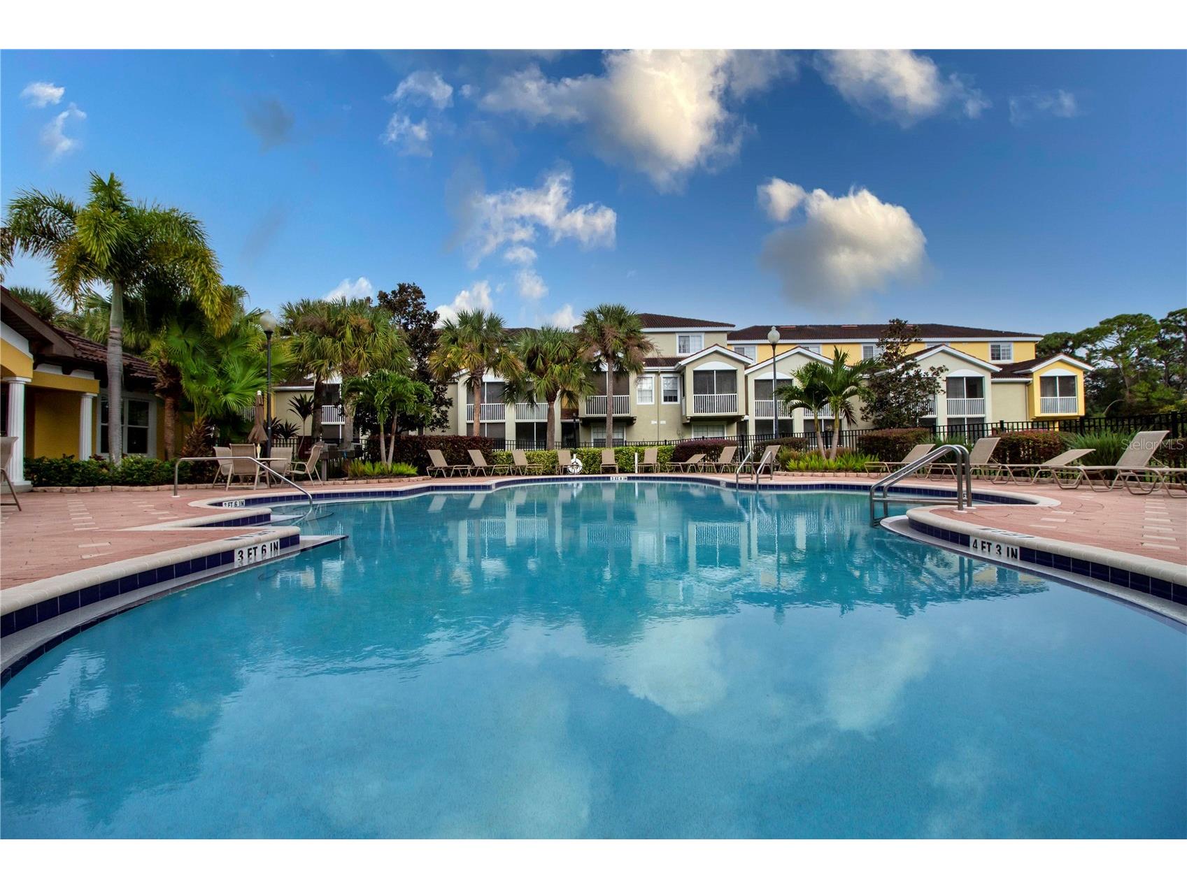 5711 Bentgrass Drive #19-202 Sarasota FL 34235 A4685182 image49