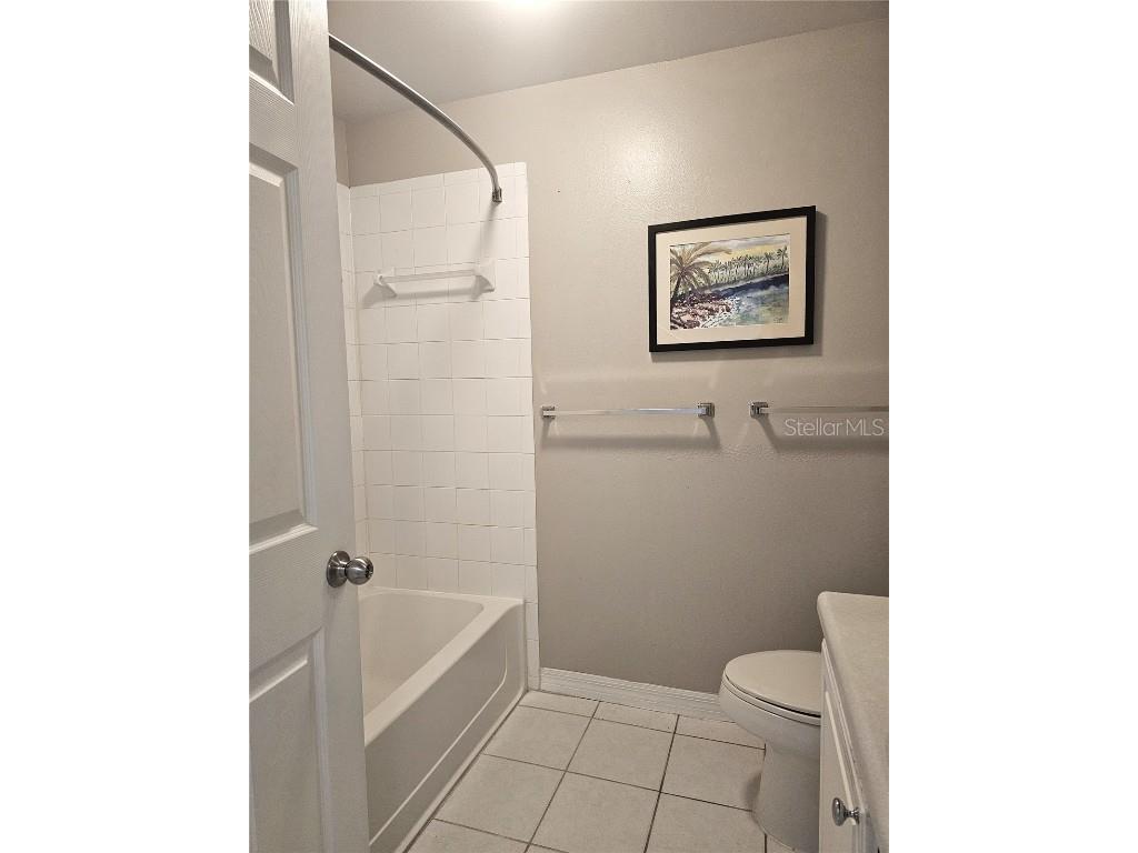 5711 Bentgrass Drive #19-203 Sarasota FL 34235 A4654485 image18