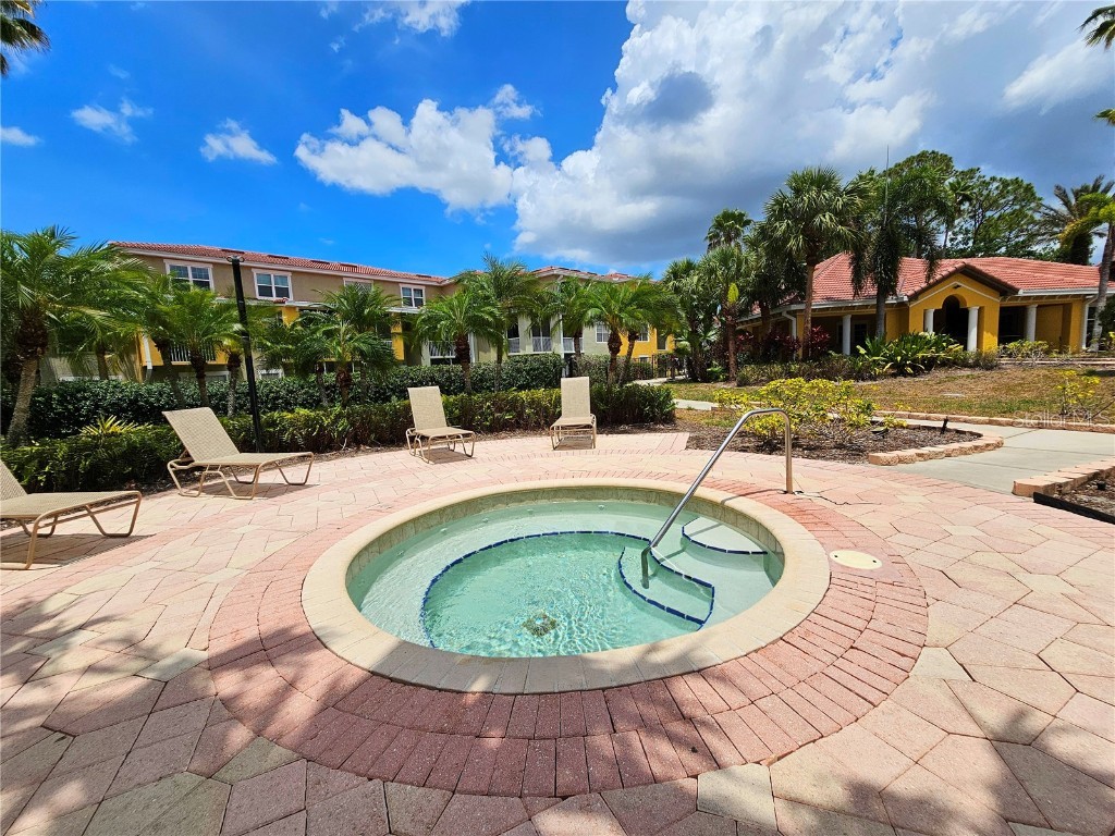 5711 Bentgrass Drive #19-203 Sarasota FL 34235 A4654485 image7