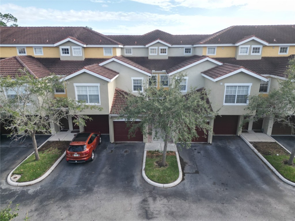 5711 Bentgrass Drive #19-206 Sarasota FL 34235 A4592848 image1