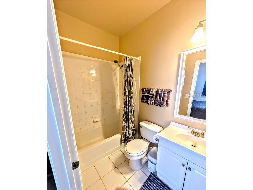 5711 Bentgrass Drive #202 Sarasota FL 34235 A4657079 image17