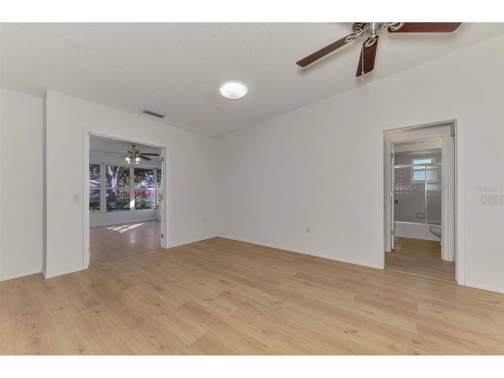 5711 Garden Lakes Palm Bradenton FL 34203 A4685053 image19