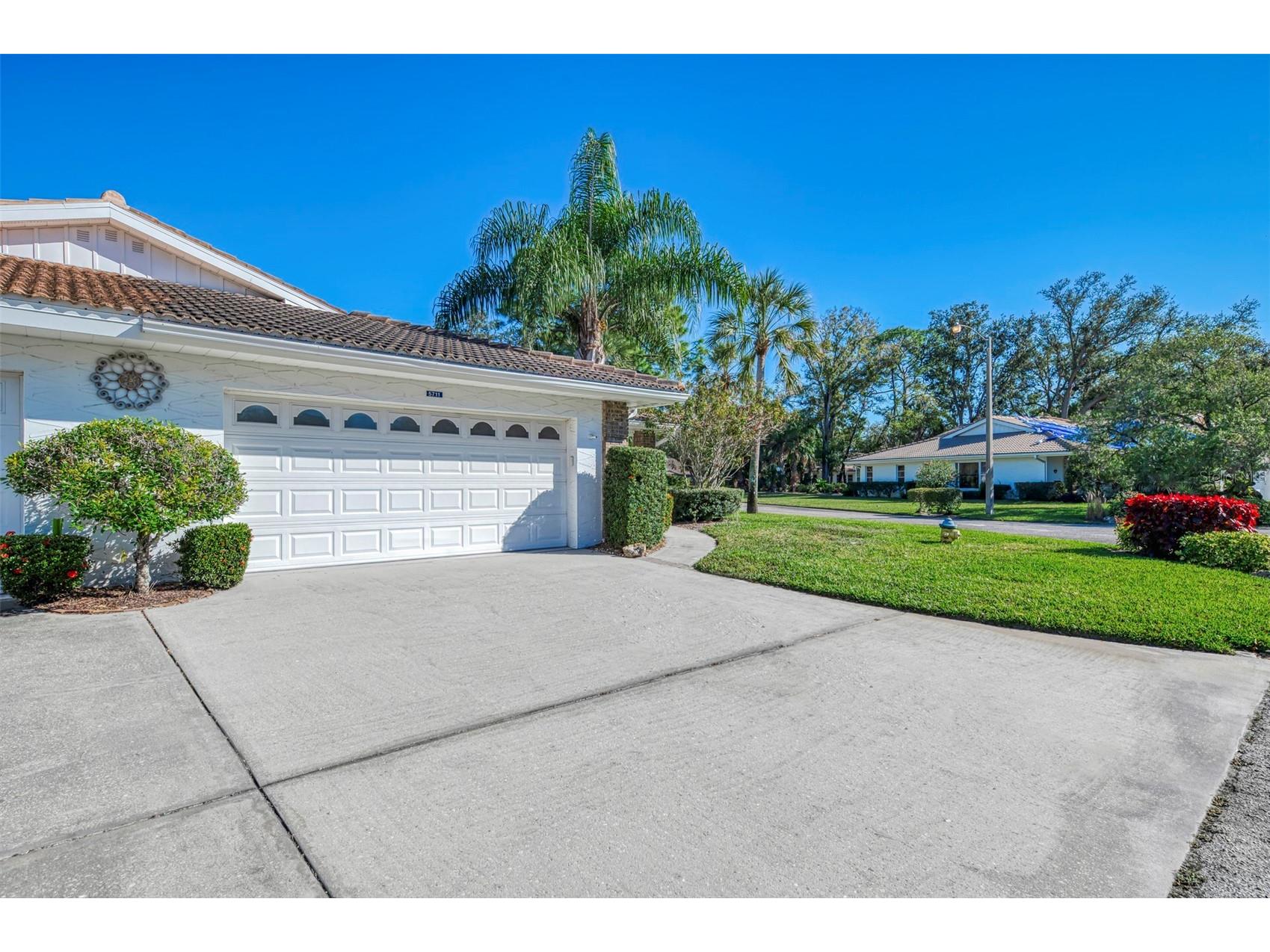5711 Garden Lakes Palm Bradenton FL 34203 A4685053 image2