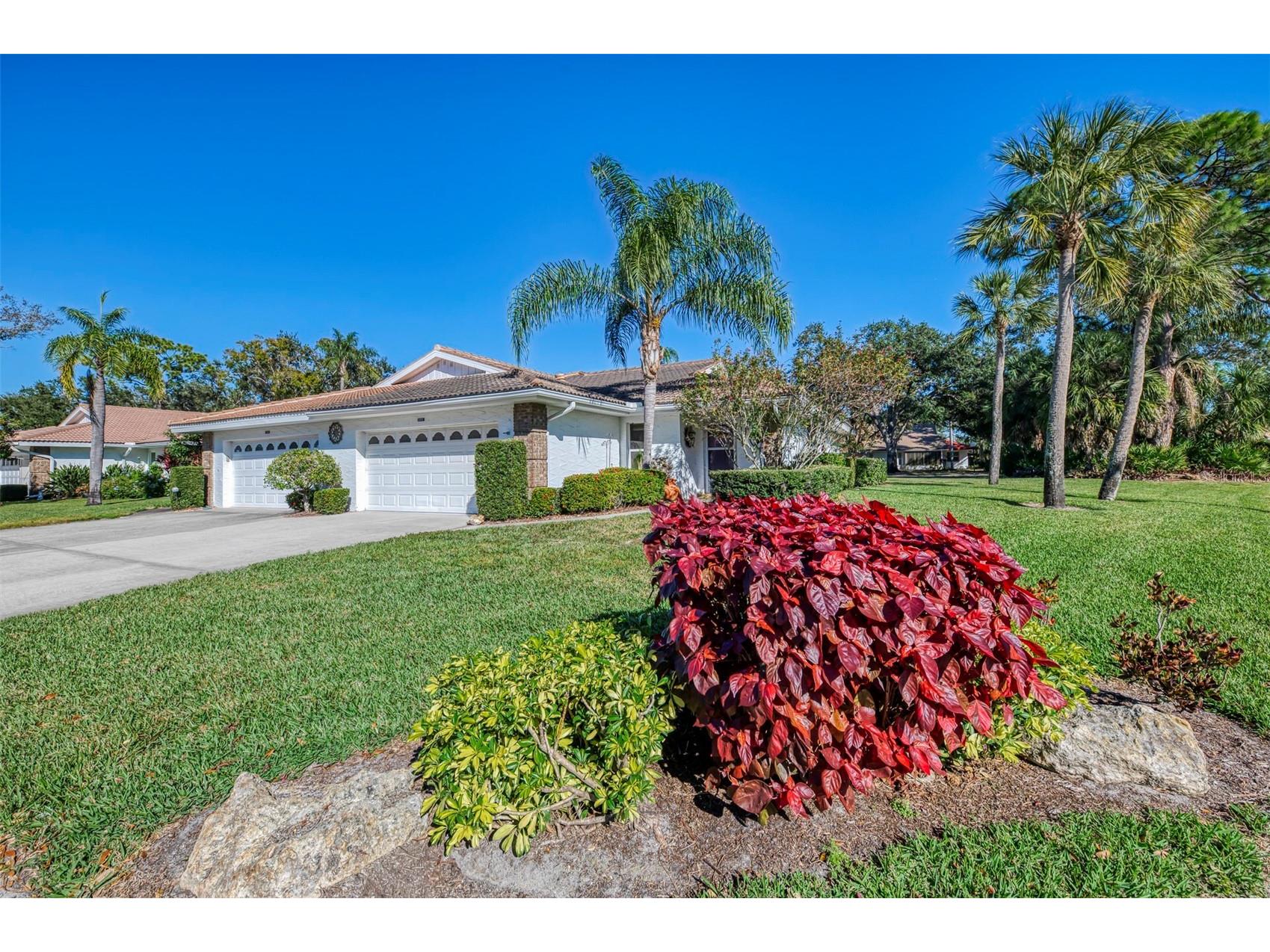 5711 Garden Lakes Palm Bradenton FL 34203 A4685053 image3