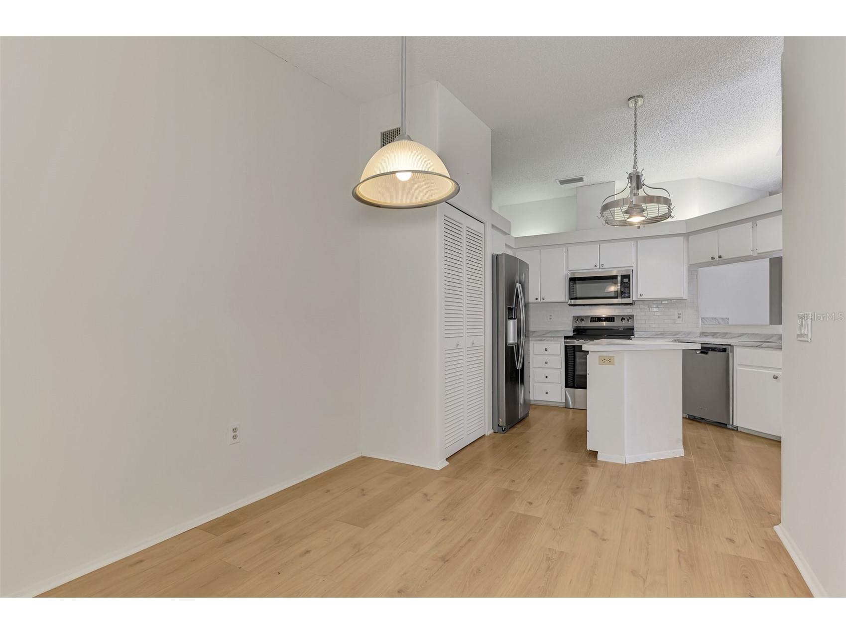 5711 Garden Lakes Palm Bradenton FL 34203 A4685053 image31