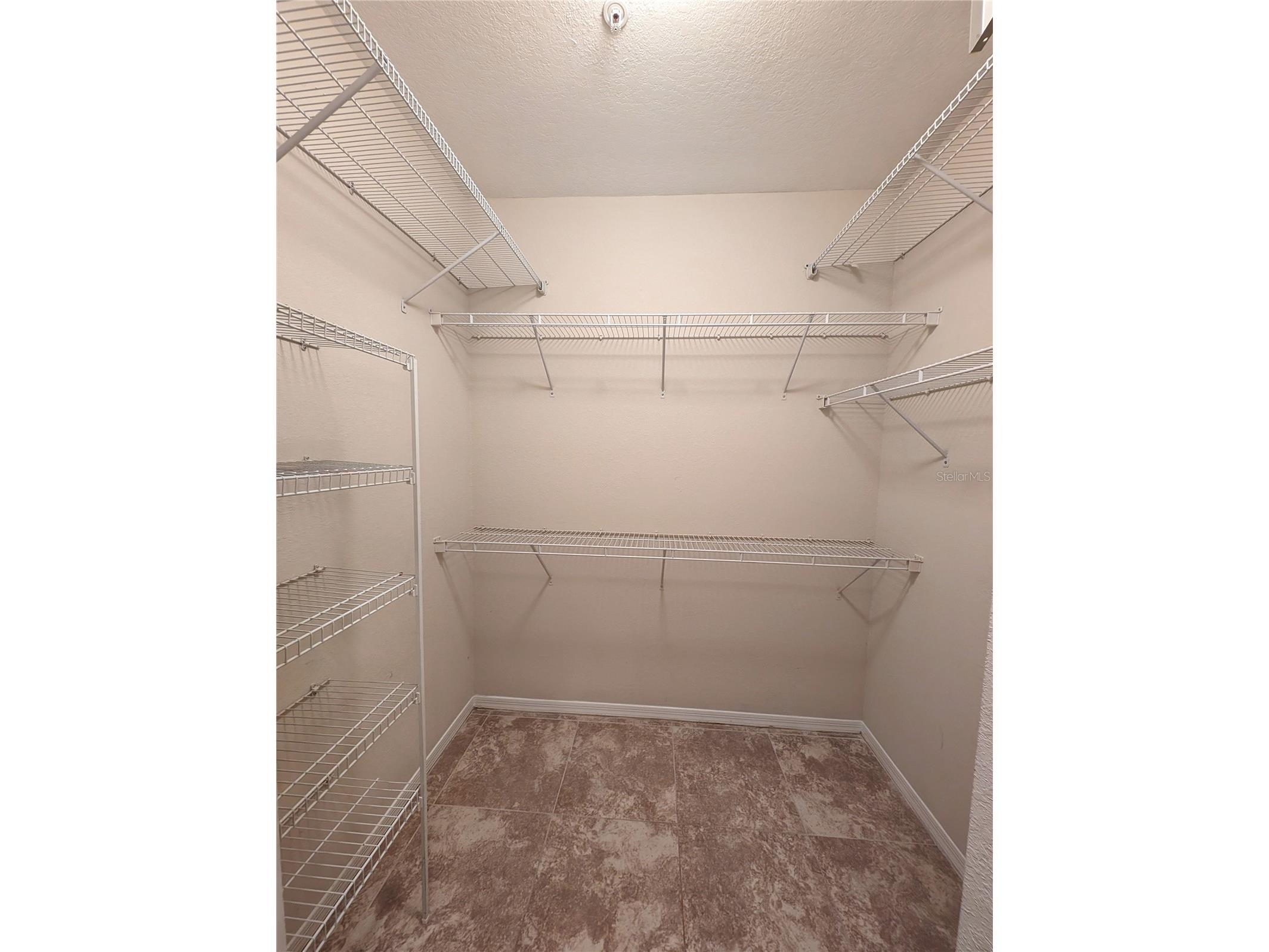 5711 Soldier Circle # 102 Sarasota FL 34233 A4690766 image16