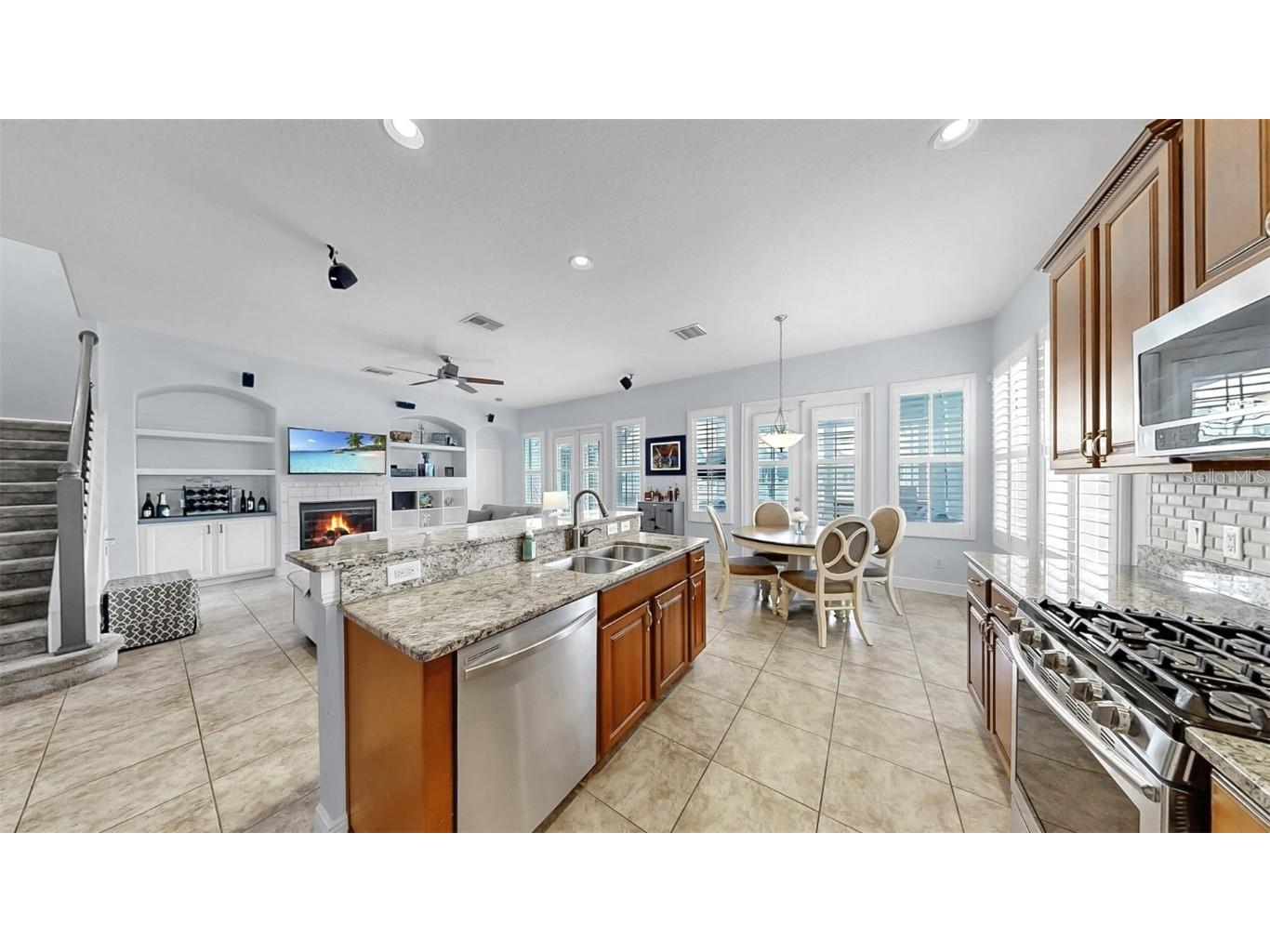 5711 Tortoise Place Apollo Beach FL 33572 TB8420534 image32