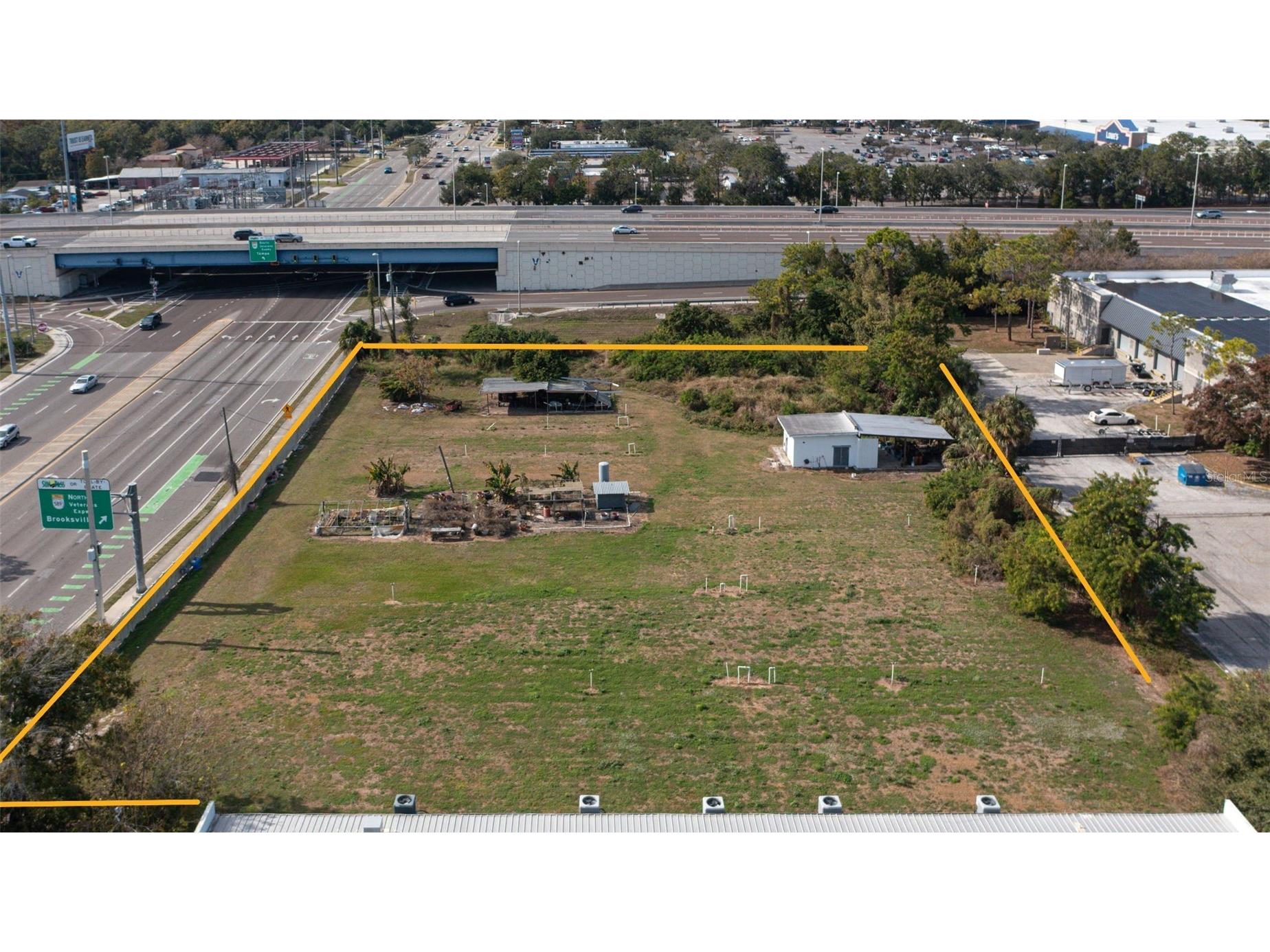 5711 W Waters Avenue Tampa FL 33634 TB8465498 image1