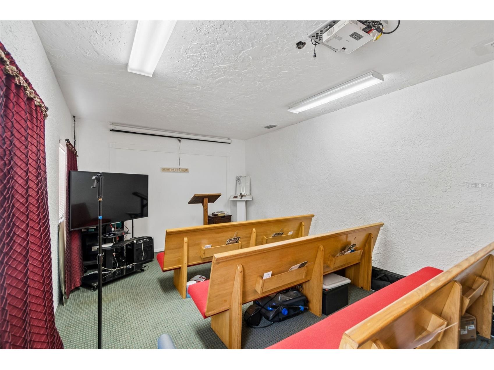 5712 20th Avenue S Tampa FL 33619 TB8528907 image30