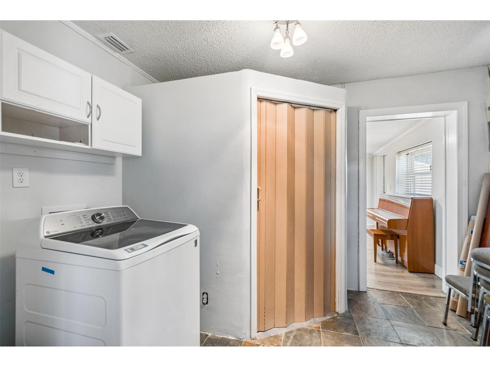 5712 20th Avenue S Tampa FL 33619 TB8528907 image31