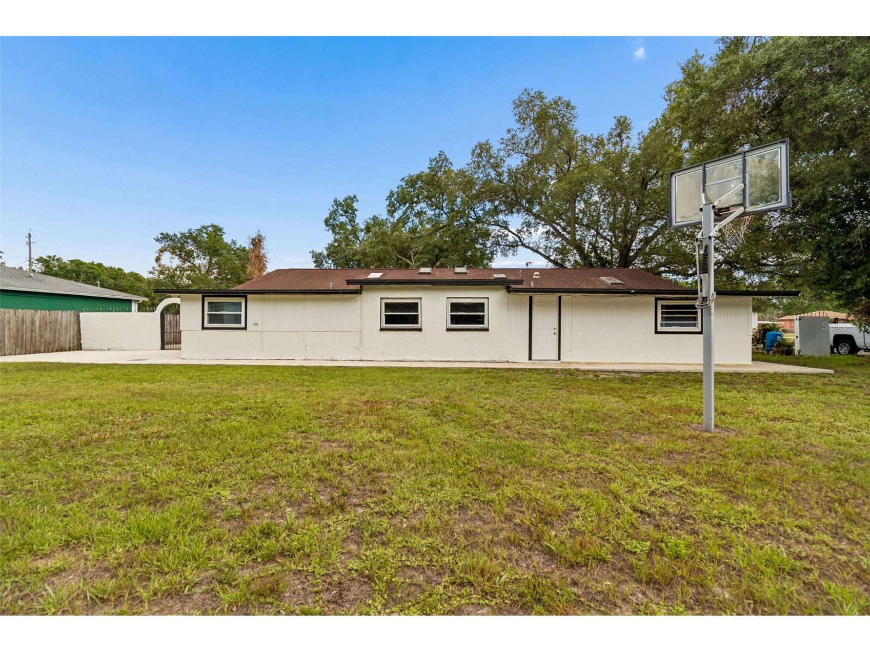 5712 20th Avenue S Tampa FL 33619 TB8528907 image34