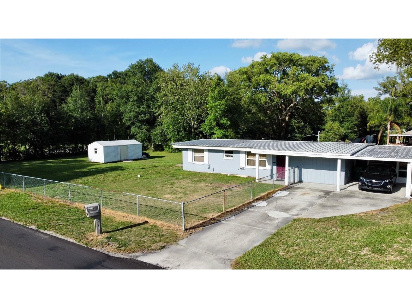 5712 20th Street Zephyrhills FL 33542 U8204147 image1