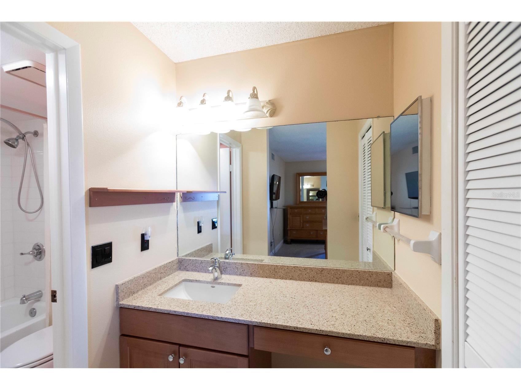 5712 Biscayne Court #101 New Port Richey FL 34652 W7883224 image17