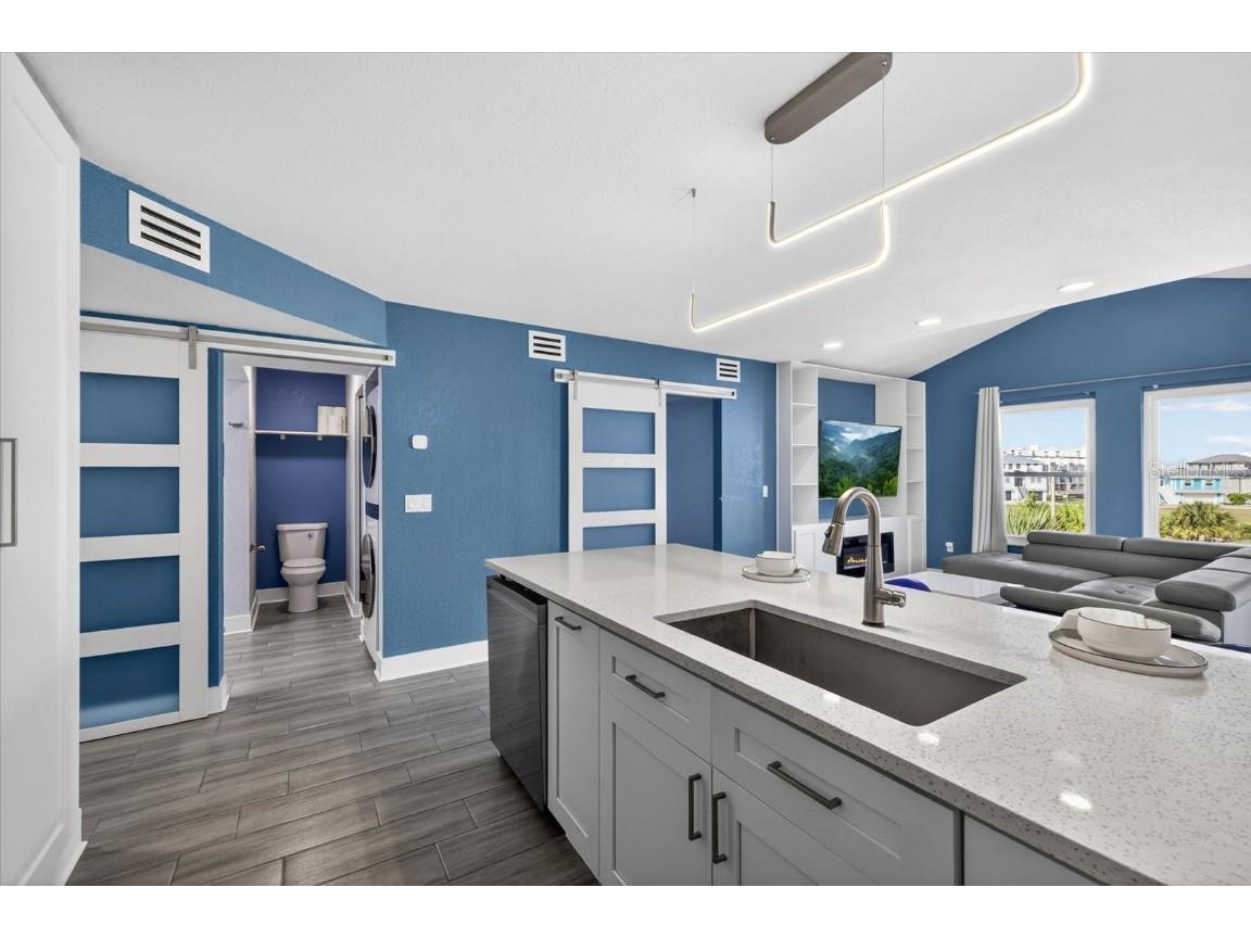 5712 Biscayne Court #201 New Port Richey FL 34652 W7881751 image30