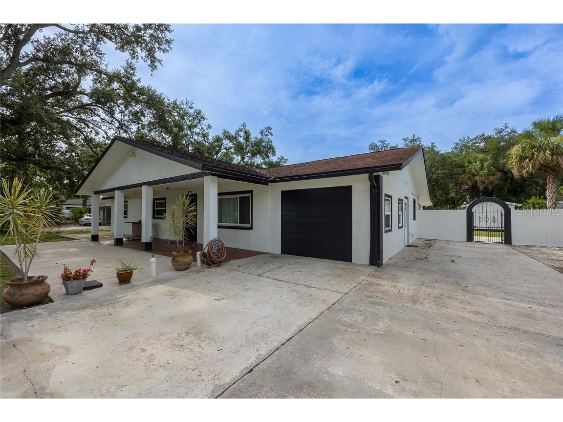 5712 S 20th Avenue S Tampa FL 33619 TB8405265 image2